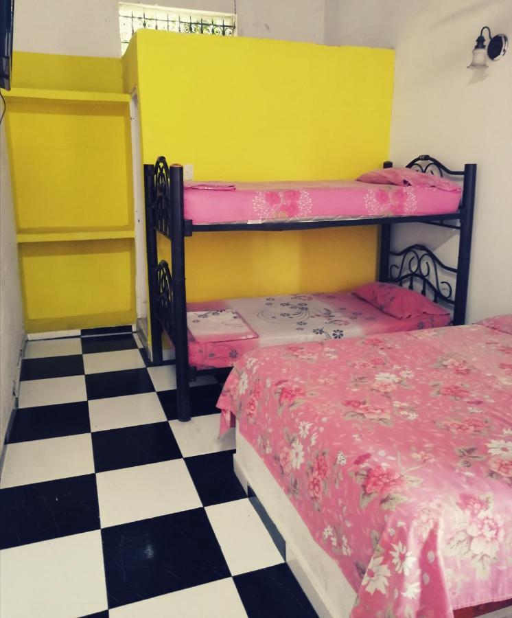 Hostal Maranatha Santa Marta  Luaran gambar