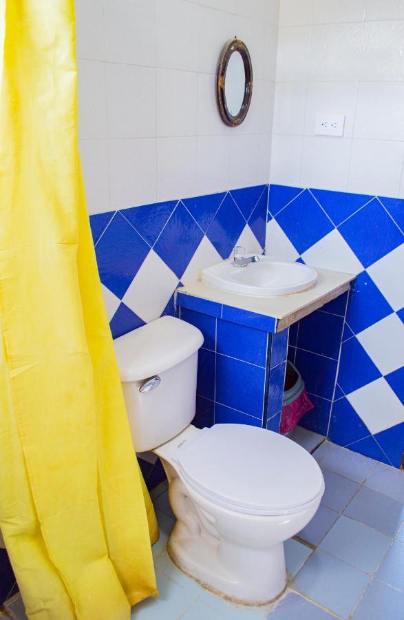 Hostal Maranatha Santa Marta  Luaran gambar