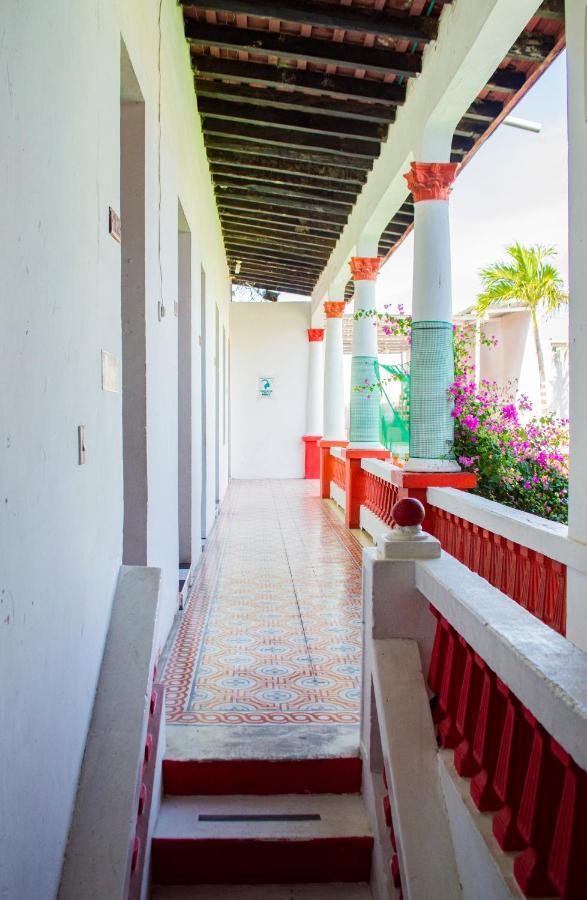 Hostal Maranatha Santa Marta  Luaran gambar